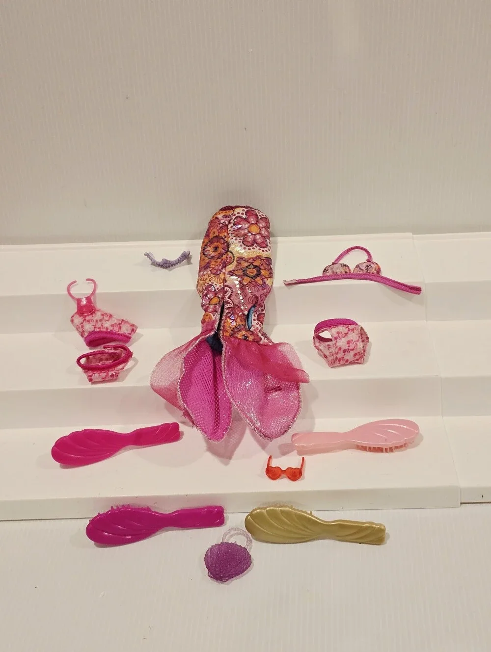 Vintage Barbie Mermaid Tale Doll Swimsuit and Accessories Set